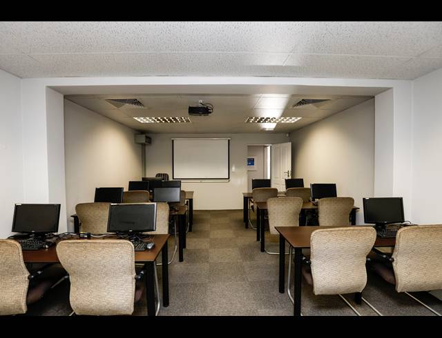 990M² BUSINESS CENTRE FOR SALE IN MORNINGSIDE
